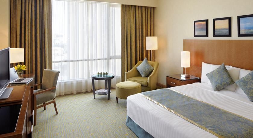 Courtyard By Marriott Kuwait City Exteriör bild