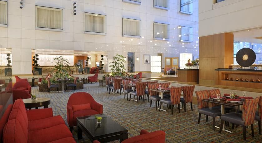 Courtyard By Marriott Kuwait City Exteriör bild