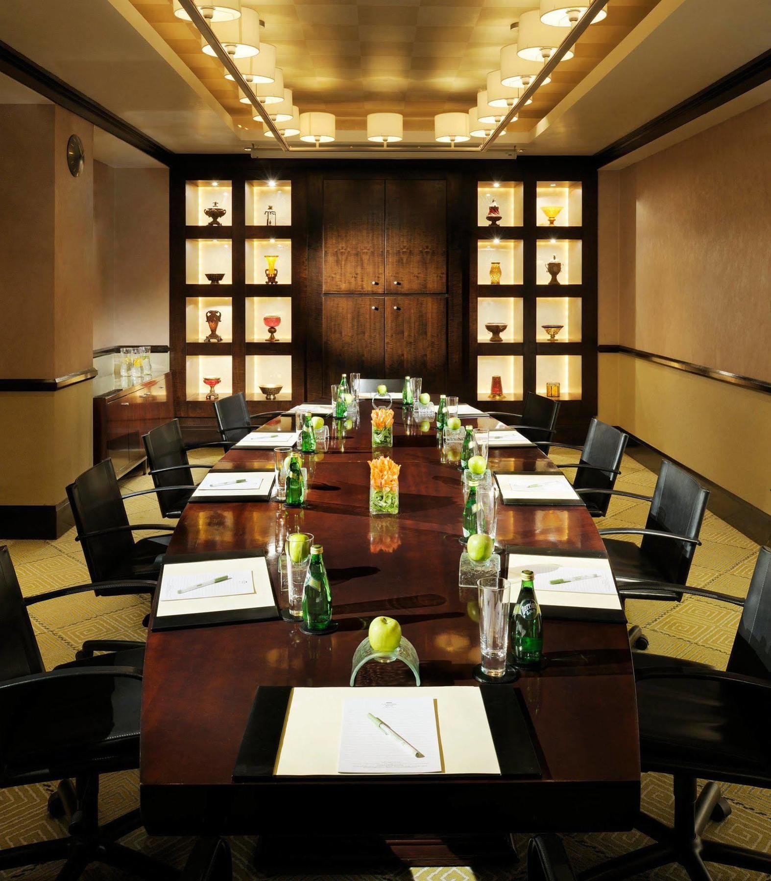 Courtyard By Marriott Kuwait City Exteriör bild